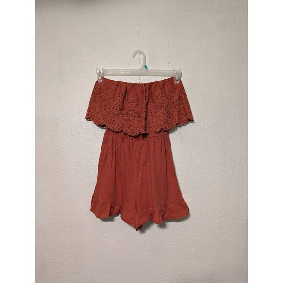 American Eagle Outfitters Women's Strapless Overlay Romper Red XS - Picture 9 of 14